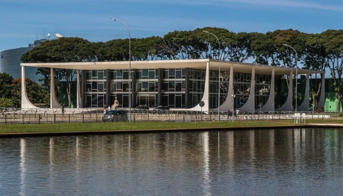  Supremo tem maioria para manter prisão preventiva de Daniel Vorcaro 